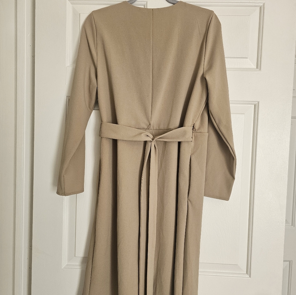 Beautiful formal used dress, Alfani size PL
